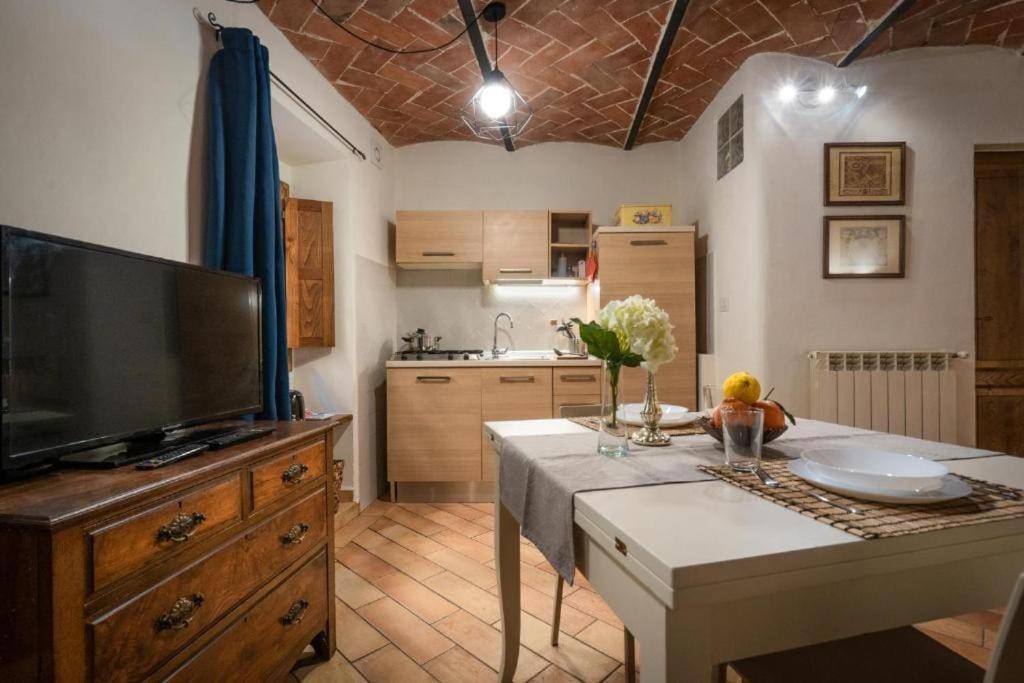 Apartament Dimora Vasari Arezzo Zewnętrze zdjęcie