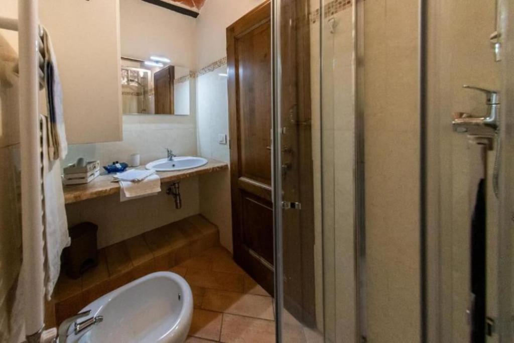 Apartament Dimora Vasari Arezzo Zewnętrze zdjęcie
